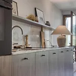 Apartment Bel Au Dernier Etage -